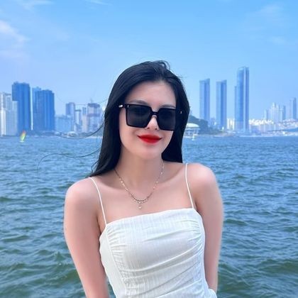 Thu Hiền Profile Picture